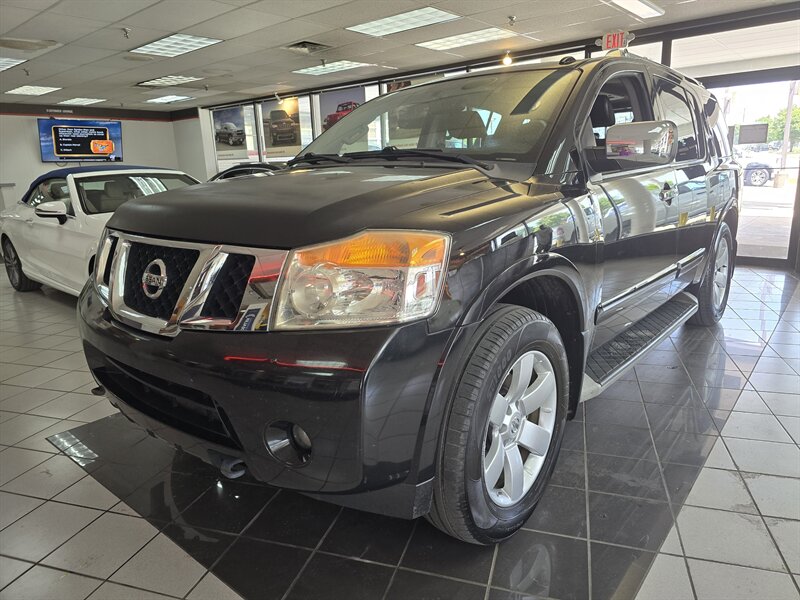 2013 Nissan Armada SV 4DR SUV 4WD - Photo 1 - Hamilton, OH 45015