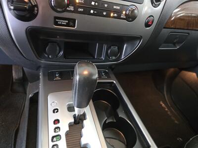 2013 Nissan Armada SV 4DR SUV 4WD   - Photo 27 - Hamilton, OH 45015