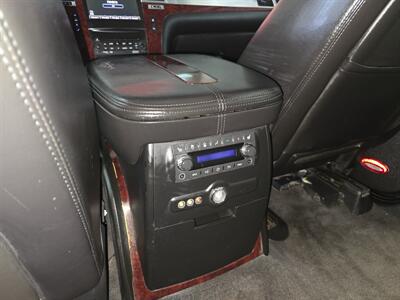 2011 Cadillac Escalade Luxury Collection 4DR SUV AWD   - Photo 15 - Hamilton, OH 45015
