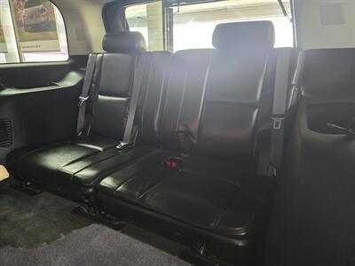 2011 Cadillac Escalade Luxury Collection 4DR SUV AWD   - Photo 13 - Hamilton, OH 45015