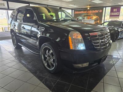 2011 Cadillac Escalade Luxury Collection 4DR SUV AWD   - Photo 3 - Hamilton, OH 45015