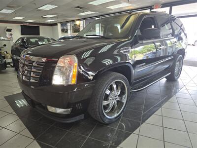 2011 Cadillac Escalade Luxury Collection 4DR SUV AWD   - Photo 1 - Hamilton, OH 45015