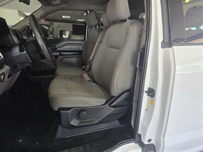 2015 Ford F-150 XLT   - Photo 9 - Hamilton, OH 45015