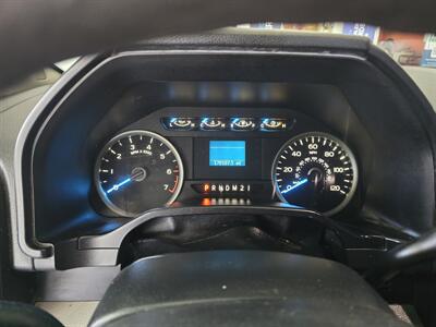 2015 Ford F-150 XLT   - Photo 24 - Hamilton, OH 45015