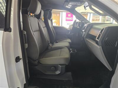 2015 Ford F-150 XLT   - Photo 14 - Hamilton, OH 45015