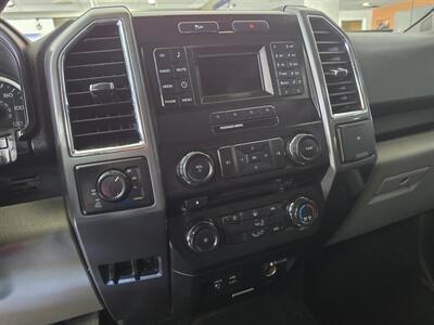 2015 Ford F-150 XLT   - Photo 18 - Hamilton, OH 45015