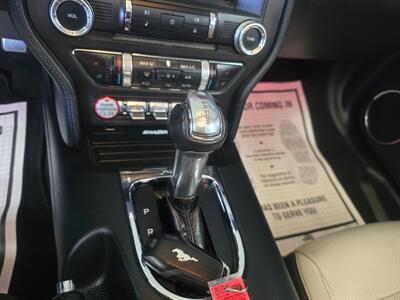 2017 Ford Mustang EcoBoost Premium 2DR CONVERTIBLE - Photo 18 - Hamilton, OH 45015