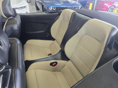 2017 Ford Mustang EcoBoost Premium 2DR CONVERTIBLE - Photo 10 - Hamilton, OH 45015