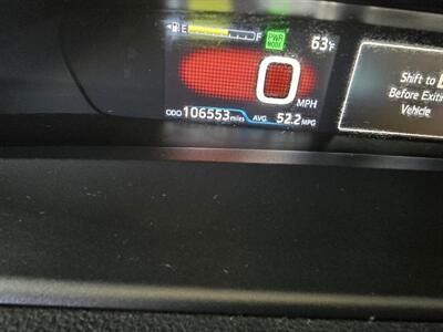 2016 Toyota Prius Two 4DR HATCHBACK - Photo 27 - Hamilton, OH 45015
