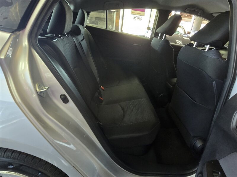 2016 Toyota Prius Two 4DR HATCHBACK - Photo 17 - Hamilton, OH 45015