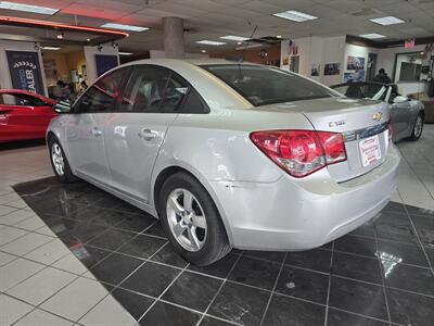 2015 Chevrolet Cruze LS Auto   - Photo 6 - Hamilton, OH 45015