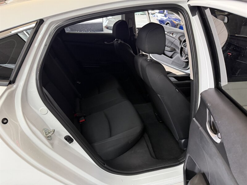 2020 Honda Civic LX - Photo 20 - Hamilton, OH 45015