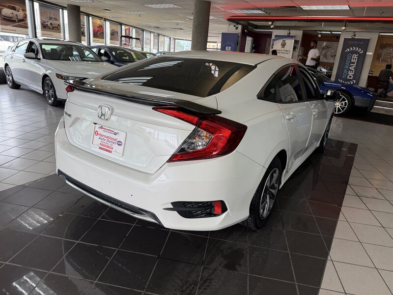 2020 Honda Civic LX - Photo 6 - Hamilton, OH 45015