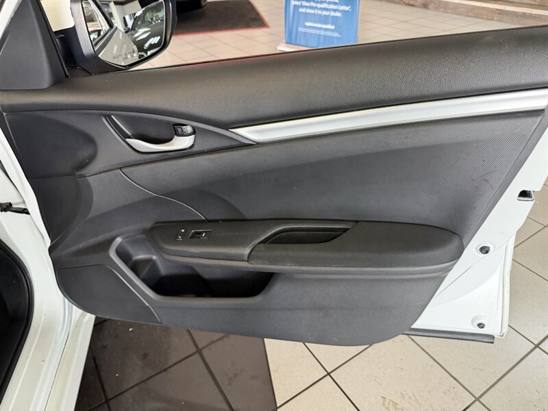 2020 Honda Civic LX - Photo 27 - Hamilton, OH 45015