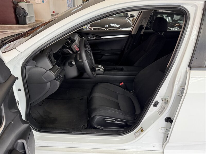 2020 Honda Civic LX - Photo 7 - Hamilton, OH 45015