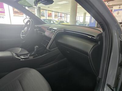 2024 Hyundai SANTA CRUZ SEL 4DR CREW CAB AWD   - Photo 13 - Hamilton, OH 45015