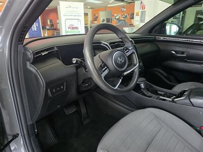 2024 Hyundai SANTA CRUZ SEL 4DR CREW CAB AWD   - Photo 8 - Hamilton, OH 45015