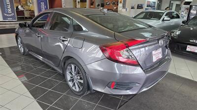 2019 Honda Civic EX   - Photo 8 - Hamilton, OH 45015