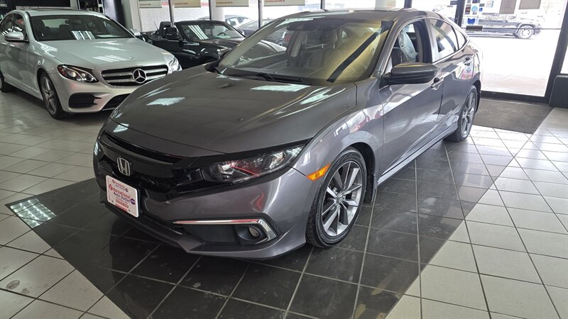 2019 Honda Civic EX   - Photo 1 - Hamilton, OH 45015