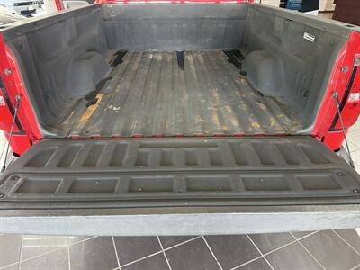 2017 Chevrolet Silverado 1500 Custom 4DR EXTENDED CAB - Photo 22 - Hamilton, OH 45015