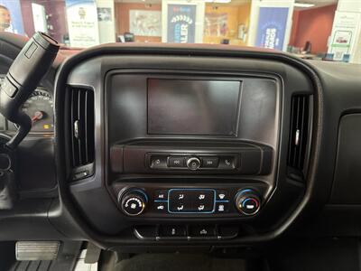 2017 Chevrolet Silverado 1500 Custom 4DR EXTENDED CAB - Photo 21 - Hamilton, OH 45015