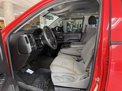 2017 Chevrolet Silverado 1500 Custom 4DR EXTENDED CAB - Photo 11 - Hamilton, OH 45015