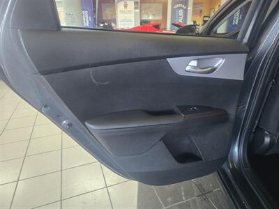 2024 Kia Forte LX 4DR SEDAN   - Photo 10 - Hamilton, OH 45015