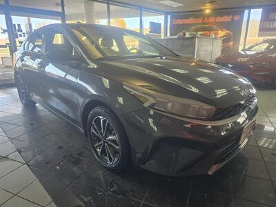 2024 Kia Forte LX 4DR SEDAN   - Photo 3 - Hamilton, OH 45015