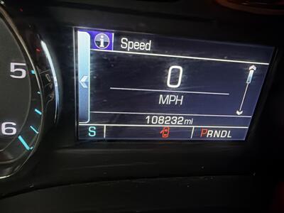 2020 Chevrolet Suburban LT - Photo 13 - Hamilton, OH 45015