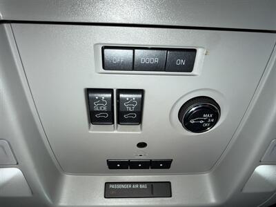 2020 Chevrolet Suburban LT - Photo 20 - Hamilton, OH 45015