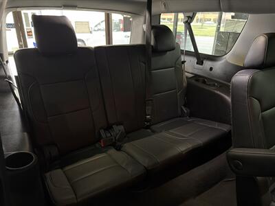 2020 Chevrolet Suburban LT - Photo 27 - Hamilton, OH 45015