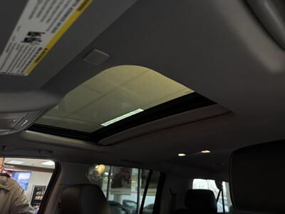 2020 Chevrolet Suburban LT - Photo 21 - Hamilton, OH 45015