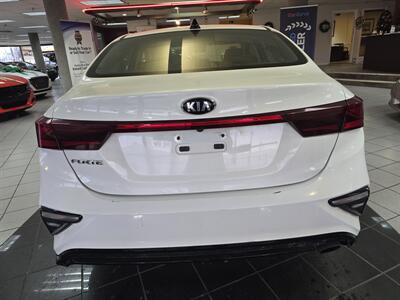 2019 Kia Forte LXS 4DR SEDAN   - Photo 5 - Hamilton, OH 45015