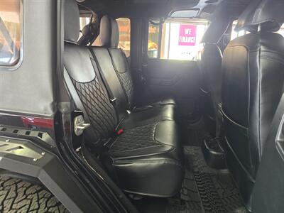 2017 Jeep Wrangler UNLIMITED SAHARA  4DR SUV 4X4   - Photo 15 - Hamilton, OH 45015