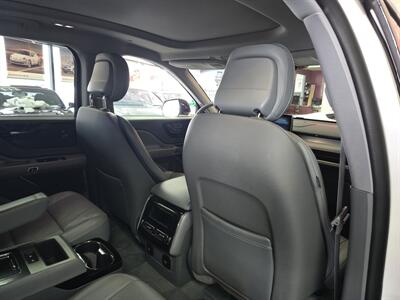 2020 Lincoln Aviator Reserve   - Photo 17 - Hamilton, OH 45015