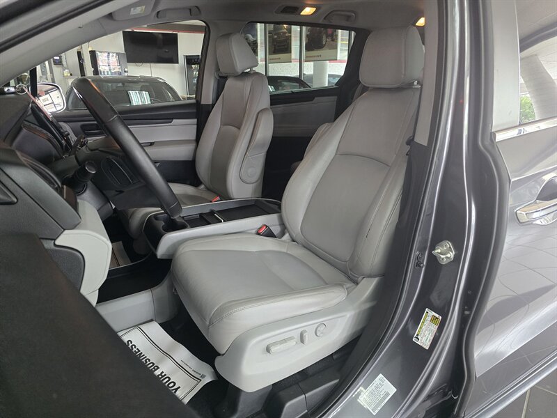 2018 Honda Odyssey EX-L - Photo 9 - Hamilton, OH 45015