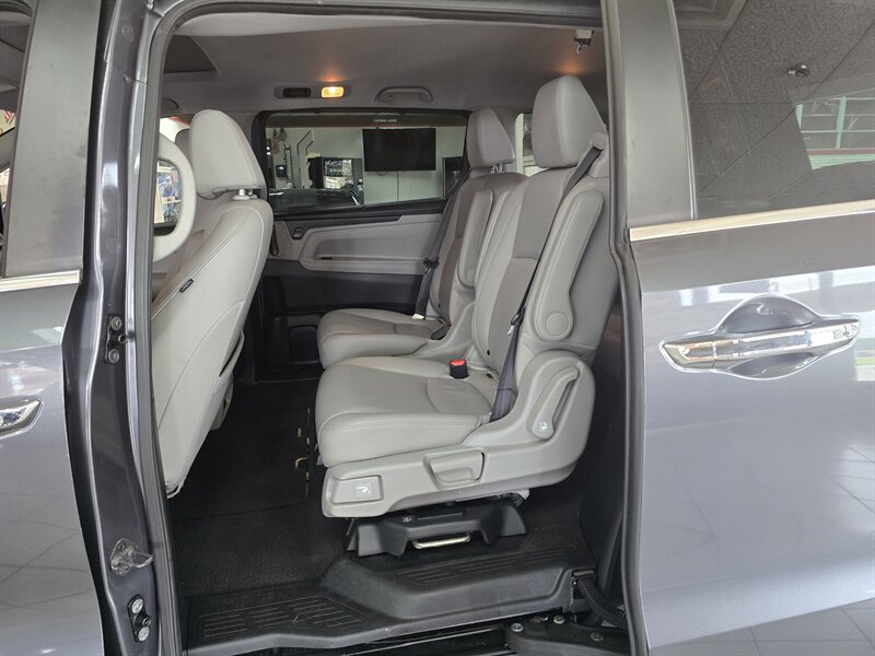 2018 Honda Odyssey EX-L - Photo 11 - Hamilton, OH 45015