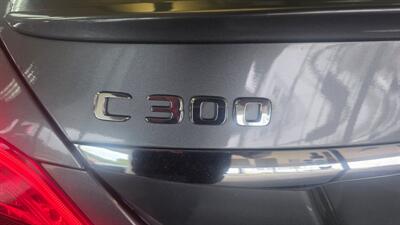 2017 Mercedes-Benz C 300 4MATIC - Photo 35 - Hamilton, OH 45015