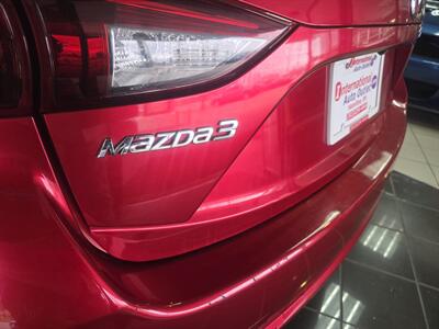 2018 Mazda MAZDA3 Touring 4DR HATCHBACK - Photo 25 - Hamilton, OH 45015
