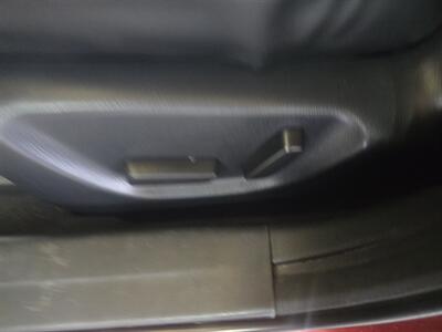 2018 Mazda MAZDA3 Touring 4DR HATCHBACK - Photo 17 - Hamilton, OH 45015