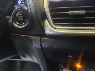 2018 Mazda MAZDA3 Touring 4DR HATCHBACK - Photo 24 - Hamilton, OH 45015