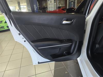 2019 Dodge Charger GT   - Photo 10 - Hamilton, OH 45015