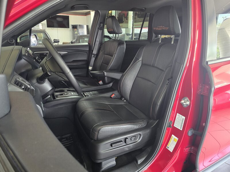 2022 Honda Passport TrailSport 4DR SUV AWD - Photo 10 - Hamilton, OH 45015