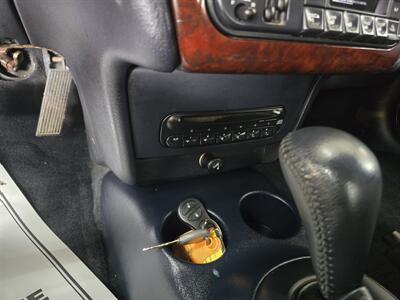 2003 Chrysler Sebring Limited   - Photo 19 - Hamilton, OH 45015