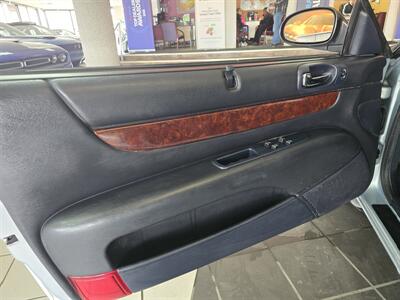 2003 Chrysler Sebring Limited   - Photo 7 - Hamilton, OH 45015