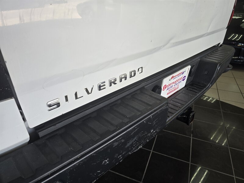 2018 Chevrolet Silverado 1500 LS 2DR REGULAR CAB - Photo 23 - Hamilton, OH 45015
