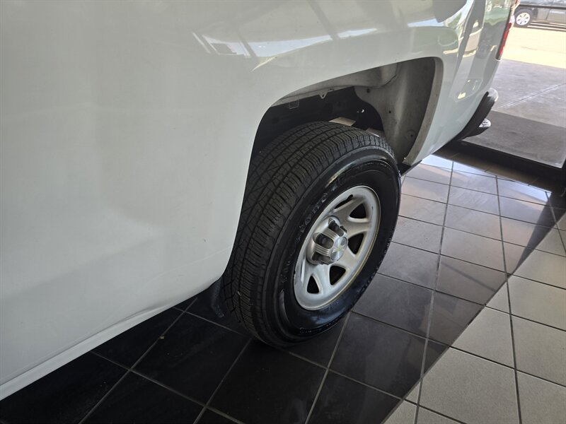 2018 Chevrolet Silverado 1500 LS 2DR REGULAR CAB - Photo 27 - Hamilton, OH 45015