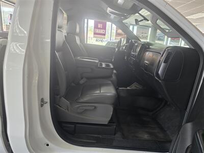2018 Chevrolet Silverado 1500 LS 2DR REGULAR CAB - Photo 12 - Hamilton, OH 45015