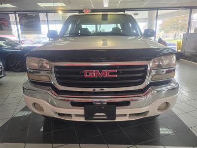 2006 GMC Sierra 1500 SLE1 4dr Extended Cab 4X4 - Photo 2 - Hamilton, OH 45015