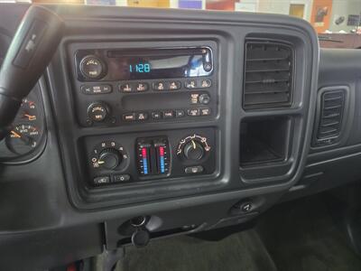 2006 GMC Sierra 1500 SLE1 4dr Extended Cab 4X4 - Photo 17 - Hamilton, OH 45015
